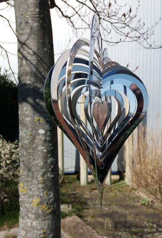 Elliot - Metallwindspiel hängend Edelstahl-Herz 20 x 20 cm-/bilder/big/20200324_125737.jpg