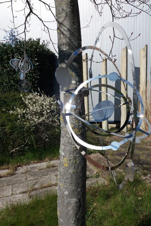 Elliot - Metallwindspiel hängend Edelstahl-Planetensystem groß 39 cm-/bilder/big/20200324_125817.jpg
