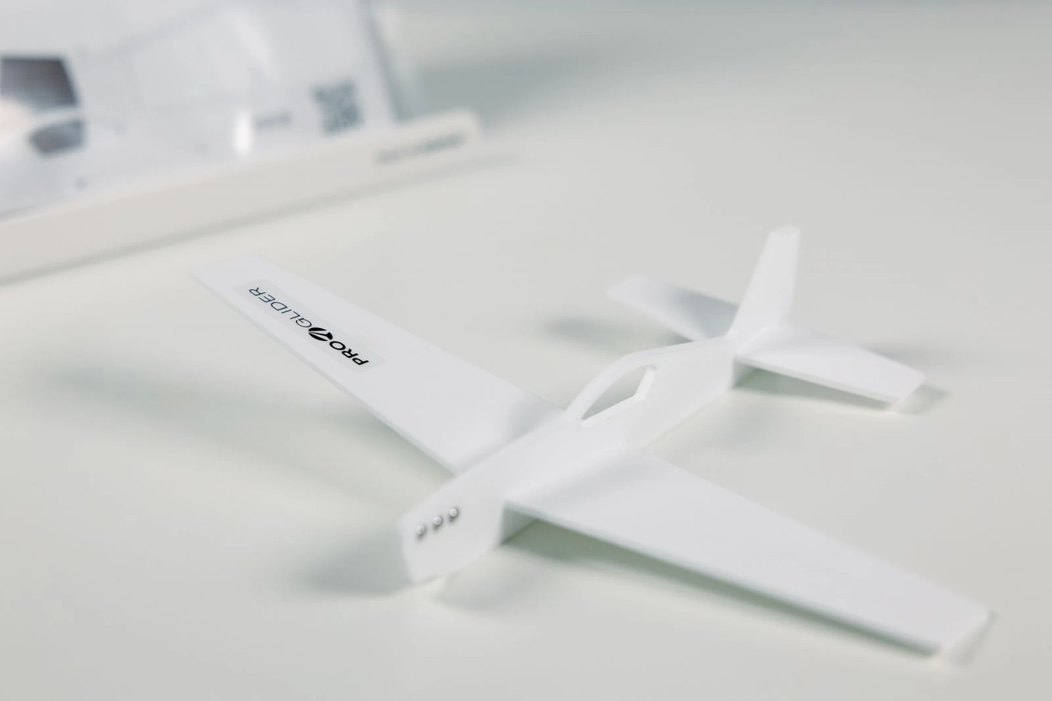 ProGlider - Wurfgleiter 167 x 200 x 34 mm 1.93 g-/bilder/big/240311_proglider%20(1%20von%204).jpg