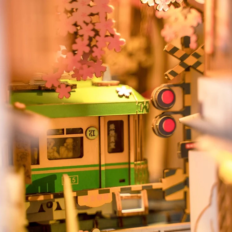 Robotime - DIY - Sakura Densya (DIY Bücherecken-Diorama-/bilder/big/9190443_3.jpg