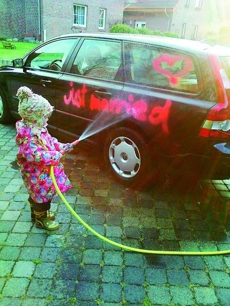 Elliot Sprühkreide - Deutschland 3 x 150 ml EM-Set / WM-Set schwarz rot gelb-/bilder/big/car%20wash.jpg