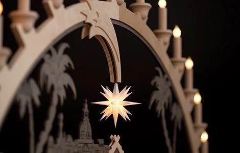 Herrnhuter Stern A4 Ø 40 cm Kunststoffstern - gelb/rot-/bilder/big/elliot-herrnhuter%20stern-klein-weiss.jpg