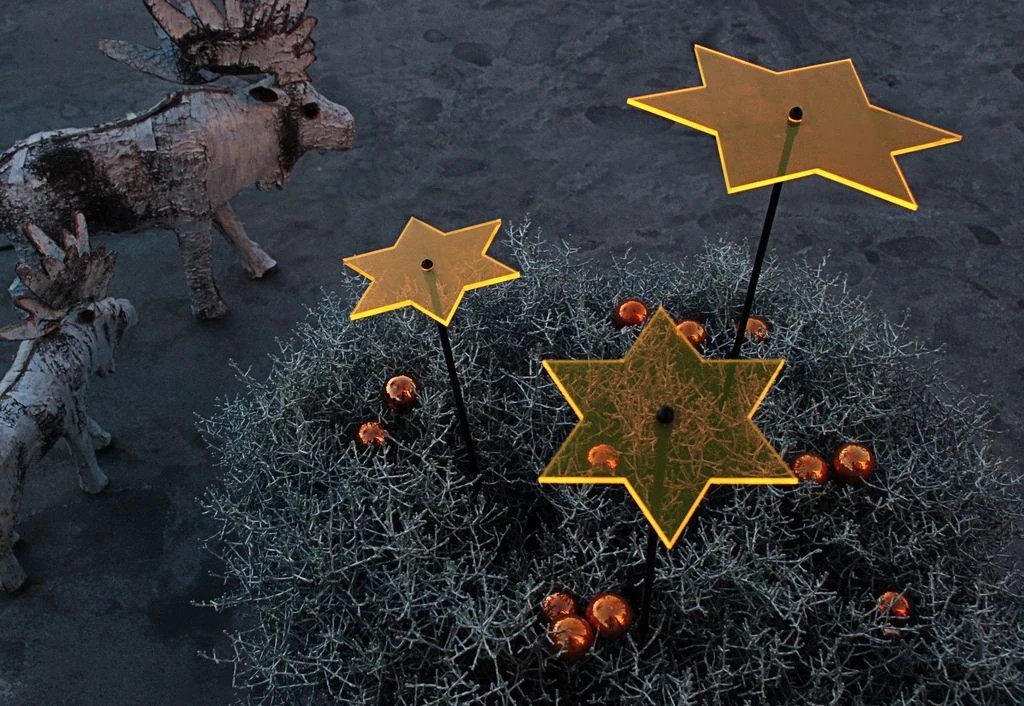 Sonnenfänger Lichtzauber - Stern mini 4 cm inkl. 20 cm Stab gelb-/bilder/big/lz-x-mas-sterne-aussen.jpg