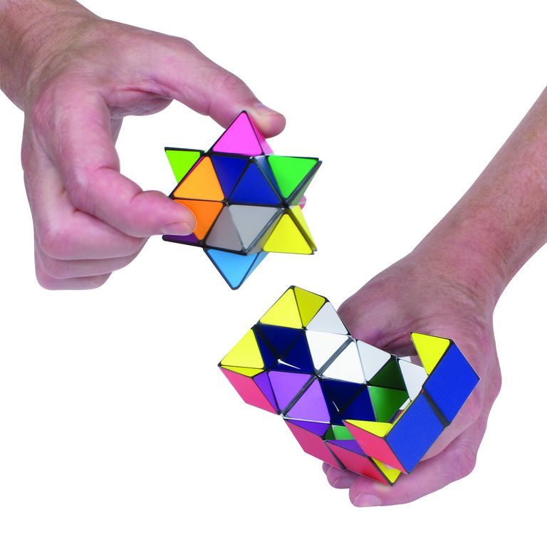 StarCube Stern-Zauberwürfel - tolles Geschicklichkeits- und-/bilder/big/starcube%20with%20hands.jpg