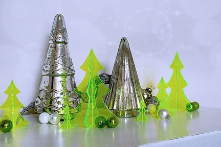 11111Sonnenfänger Lichtzauber - 3D-Tannenbaum Magic 30 cm stehend grün 