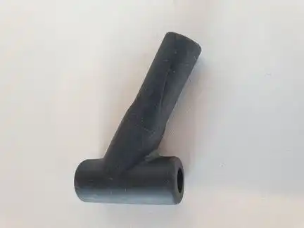 Seitenverbinder angewinkelt 6/8 mm schwarz für Drachen- und Modellbau 