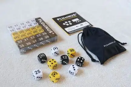 PLUxINUS - das Würfel- und Rechenspiel 
